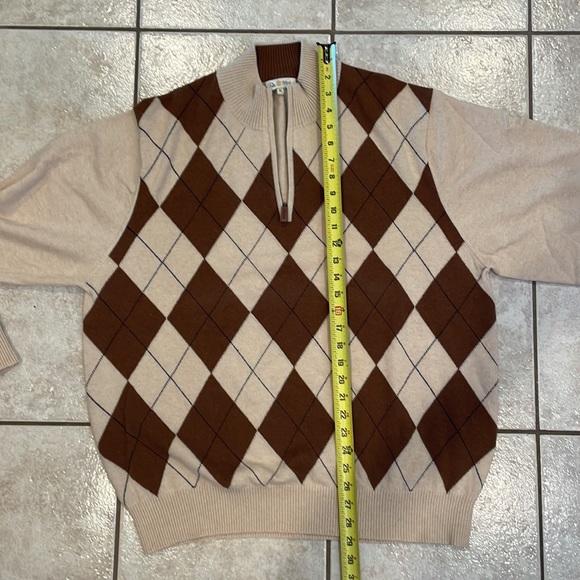 Baltusrol Golf Cashmere Sweater - Picture 13 of 13